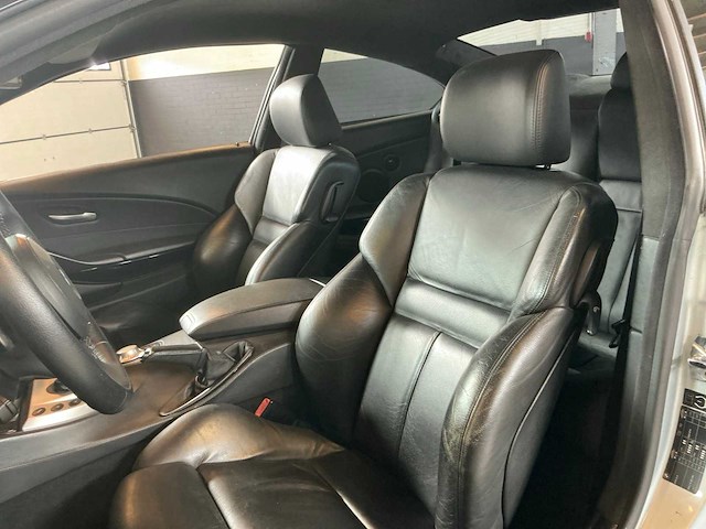 Bmw - 2005 - 6-serie - m6 - personenauto - afbeelding 15 van  16