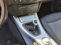 Bmw - 2006 - 3 serie sedan - 318i - bmw 318i - afbeelding 9 van  19