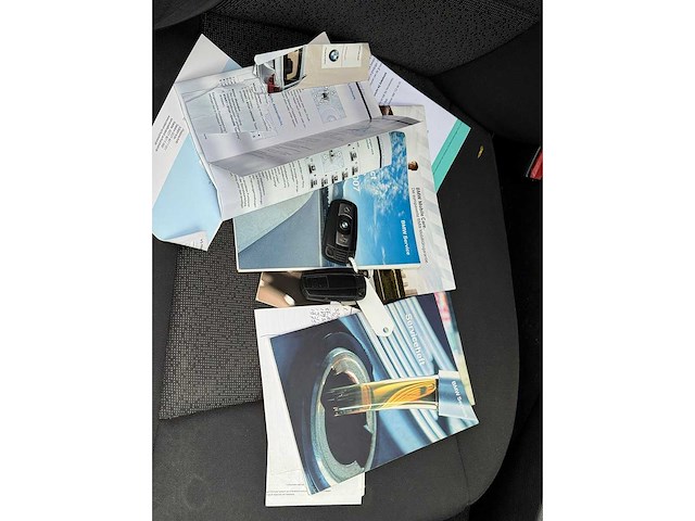 Bmw - 2006 - 3-serie touring - 320i - 40-zrz-4 - afbeelding 1 van  15