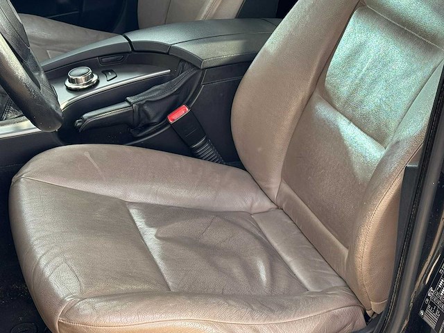 Bmw - 2006 - 5-serie - 523i executive - 83-rzv-5 - afbeelding 15 van  25