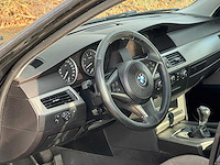 Bmw - 2006 - 5-serie - 523i executive - 83-rzv-5 - afbeelding 4 van  25
