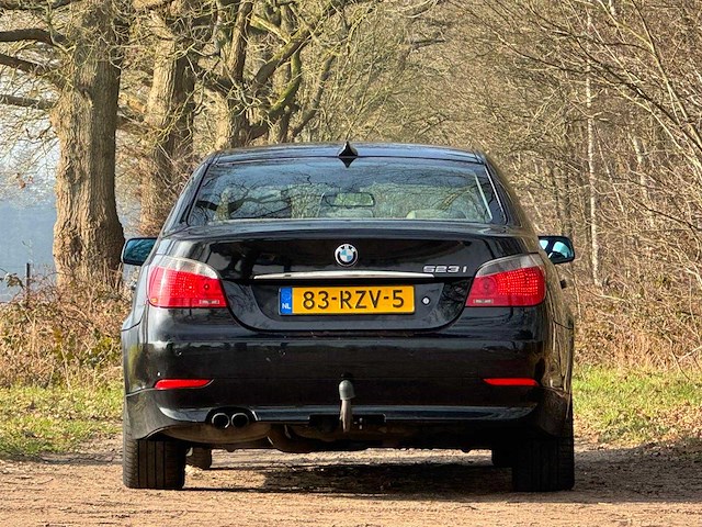 Bmw - 2006 - 5-serie - 523i executive - afbeelding 6 van  8