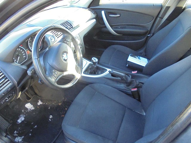 Bmw - 2007 - 1-serie - 116i - kr-936-x - afbeelding 8 van  11