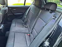 Bmw - 2007 - 1-serie - 118i - personenauto - afbeelding 7 van  24