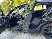 Bmw - 2007 - 1-serie - 118i - personenauto - afbeelding 22 van  24