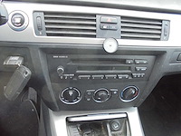 Bmw - 2007 - 3-serie - 318i - personenauto - afbeelding 3 van  3