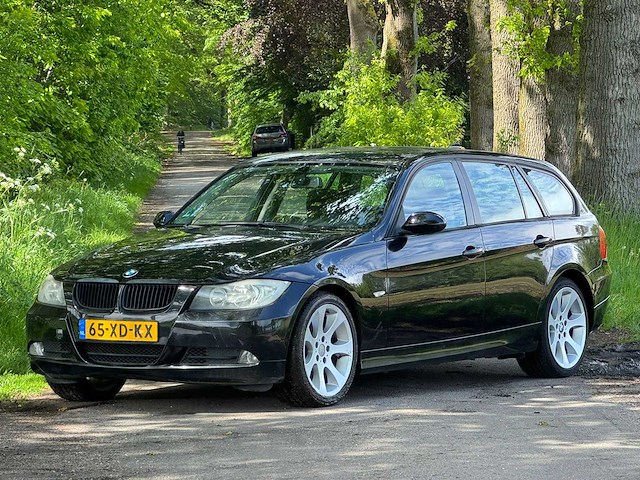 Bmw - 2007 - 3-serie touring - 320i business line - 65-xd-kx - afbeelding 1 van  18