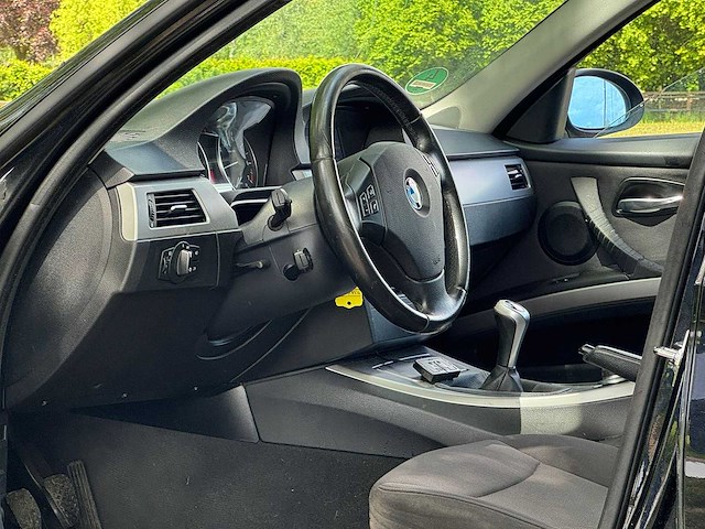 Bmw - 2007 - 3-serie touring - 320i business line - 65-xd-kx - afbeelding 18 van  18