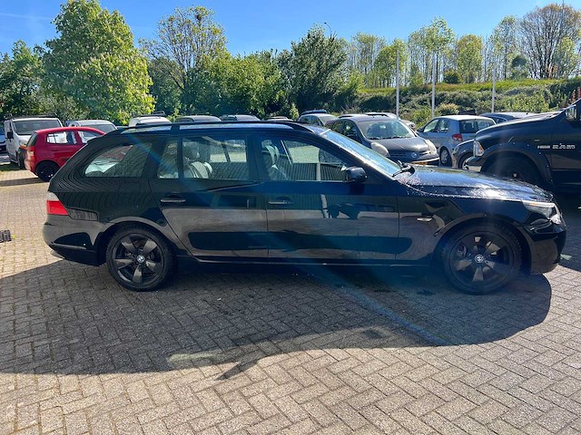 Bmw - 2007 - 5-serie touring - 523i - personenauto - afbeelding 20 van  25