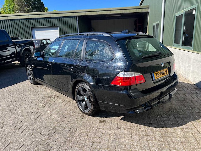 Bmw - 2007 - 5-serie touring - 523i - personenauto - afbeelding 23 van  25