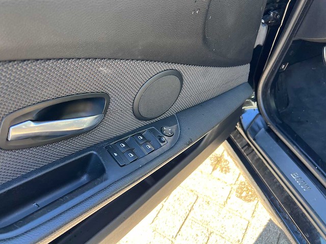 Bmw - 2007 - 523i - automatic - - afbeelding 15 van  25