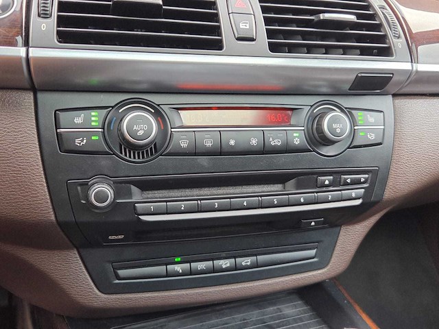 Bmw - 2007 - x5 - xdrive48i high exec. - 7 persoons 62-xf-vb - afbeelding 17 van  43