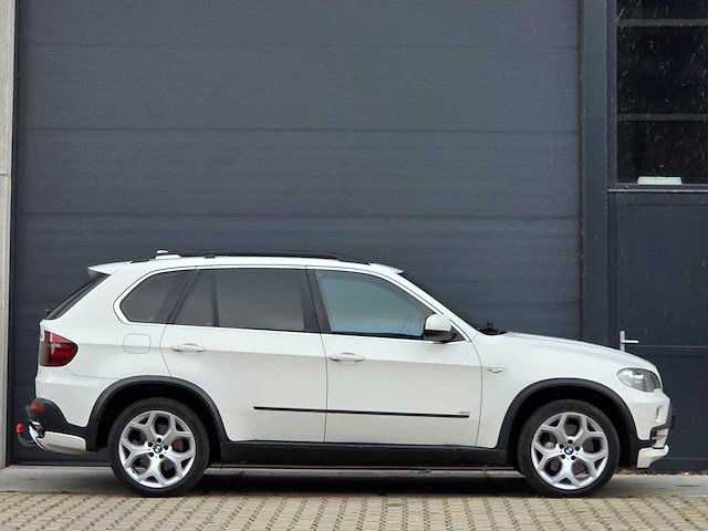 Bmw - 2007 - x5 - xdrive48i high exec. - 7 persoons 62-xf-vb - afbeelding 34 van  43
