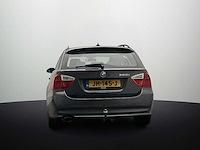 Bmw - 2008 - 3-serie touring - 320i - personenauto - afbeelding 15 van  17