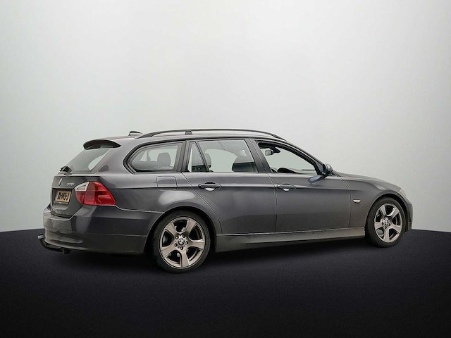Bmw - 2008 - 3-serie touring - 320i - personenauto - afbeelding 17 van  17