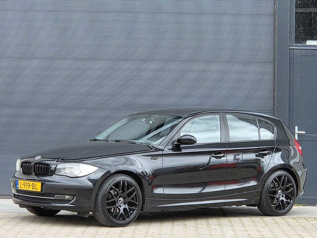 Bmw - 2009 - 1-serie - 116i corporate - l-919-bl - personenauto - afbeelding 1 van  16