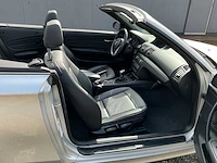 Bmw - 2009 - 1-serie cabrio - 118i - personenauto - afbeelding 2 van  10
