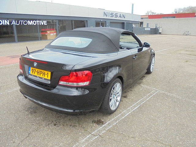 Bmw - 2009 - 1-serie cabrio - 118i executive - 97-hph-1 - afbeelding 3 van  12