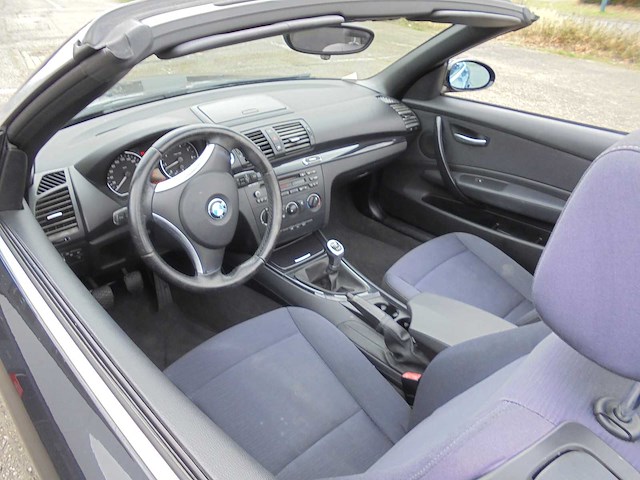 Bmw - 2009 - 1-serie cabrio - 118i executive - 97-hph-1 - afbeelding 8 van  12