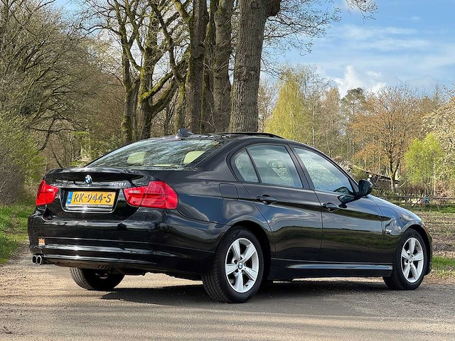 Bmw - 2009 - 328i - - rk-944-s - afbeelding 10 van  14