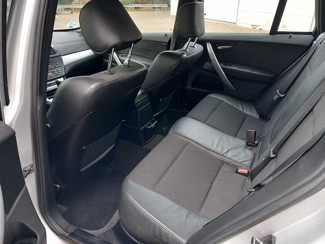 Bmw - 2009 - x3 - 2.5si executive - personenauto - afbeelding 2 van  19