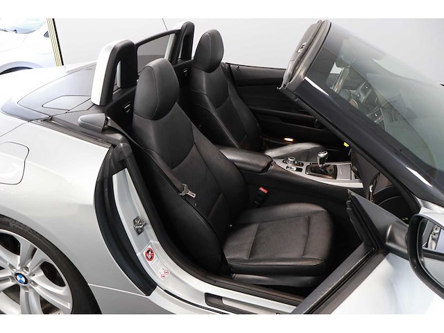 Bmw - 2009 - z4 roadster - sdrive35i introduct. - personenauto - afbeelding 19 van  26