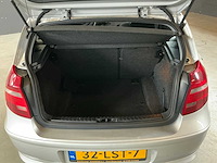 Bmw - 2010 - 1-serie - 116i corporate - personenauto - afbeelding 1 van  9