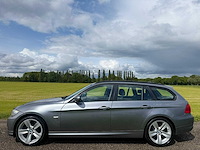 Bmw - 2010 - 3-serie touring - 318d corp. l. bns l. - 61-nrl-6 - personenauto - afbeelding 7 van  14