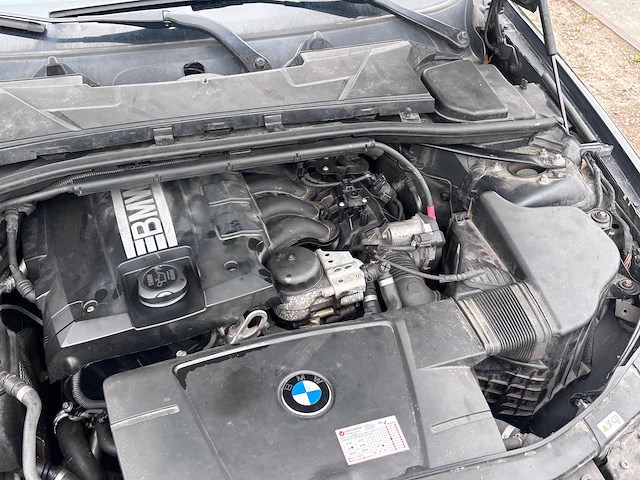 Bmw - 2010 - 3-serie touring - 318i business line - personenauto - afbeelding 6 van  26