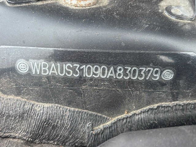 Bmw - 2010 - 3-serie touring - 318i business line - personenauto - afbeelding 8 van  26