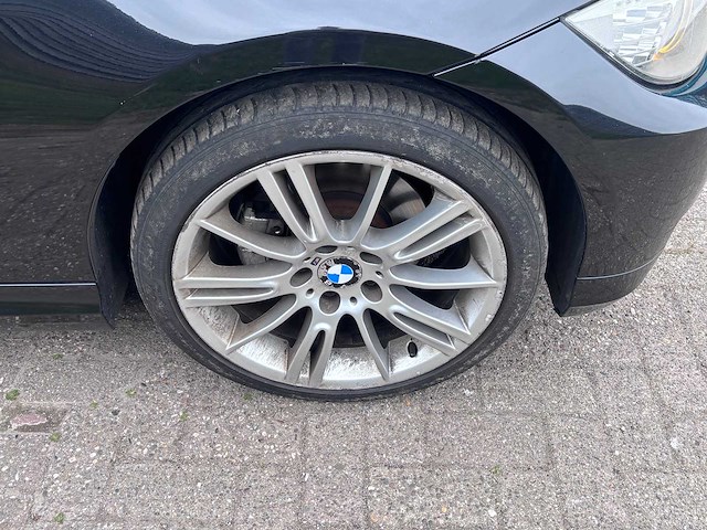 Bmw - 2010 - 3-serie touring - 318i business line - personenauto - afbeelding 4 van  13