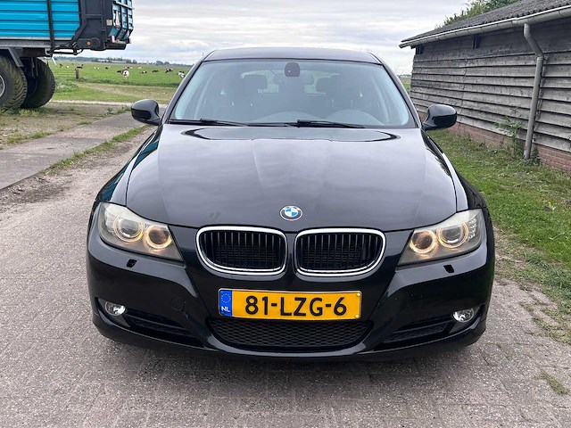 Bmw - 2010 - 3-serie touring - 318i business line - personenauto - afbeelding 7 van  13