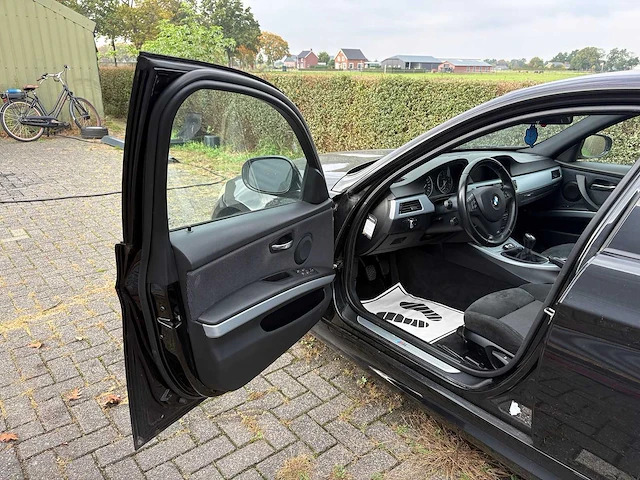 Bmw - 2010 - 3-serie touring - 320i bns sport - personenauto - afbeelding 3 van  15