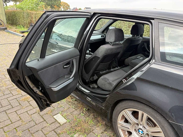 Bmw - 2010 - 3-serie touring - 320i bns sport - personenauto - afbeelding 4 van  15
