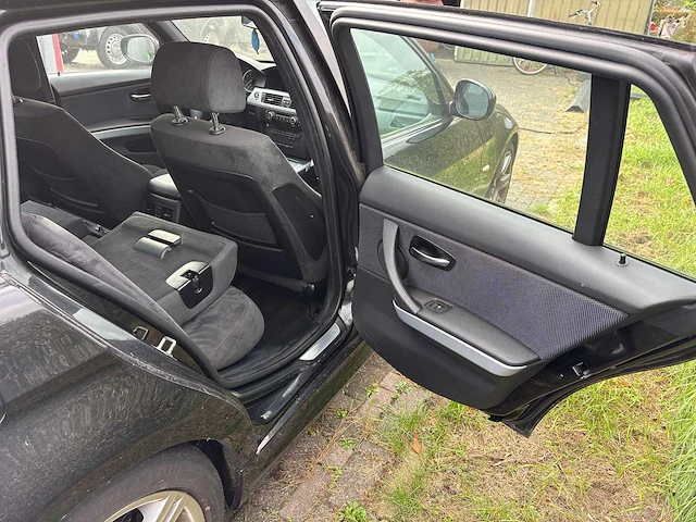 Bmw - 2010 - 3-serie touring - 320i bns sport - personenauto - afbeelding 6 van  15