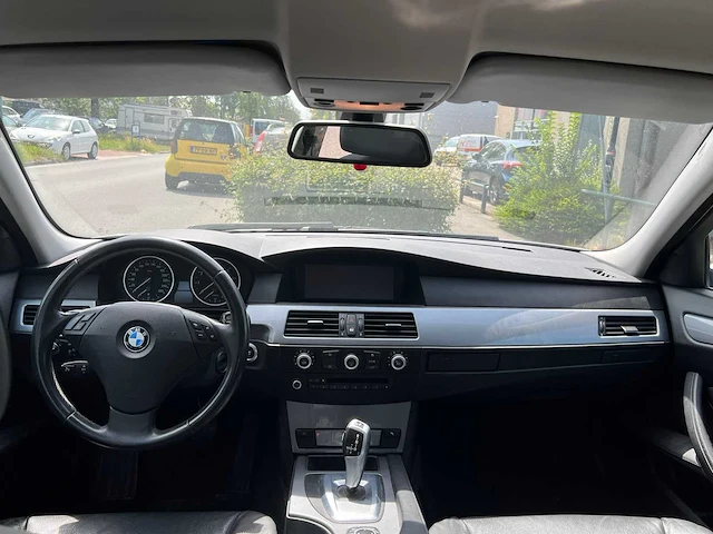 Bmw - 2010 - 5-serie - 525i bns edition ii - 43-knt-6 - personenauto - afbeelding 10 van  11
