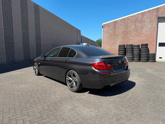 Bmw - 2010 - 5-serie - 530i executive - duits - afbeelding 9 van  12