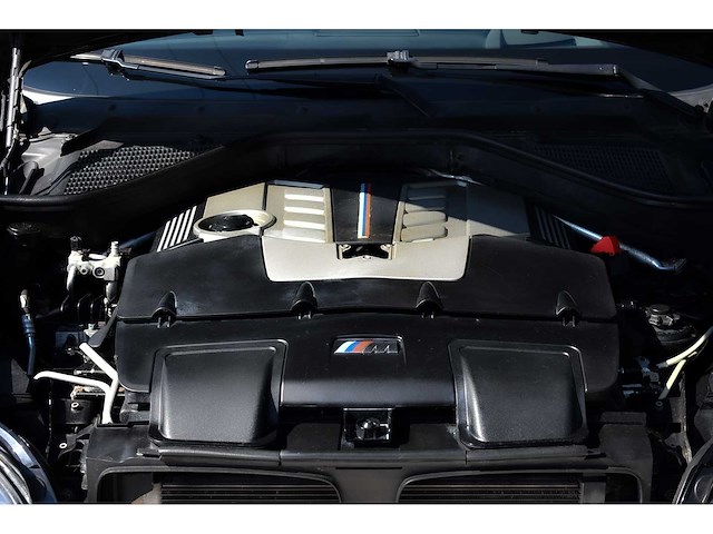 Bmw - 2010 - x6 - 4.4i m - kth-21-k nederlands kenteken - afbeelding 43 van  83