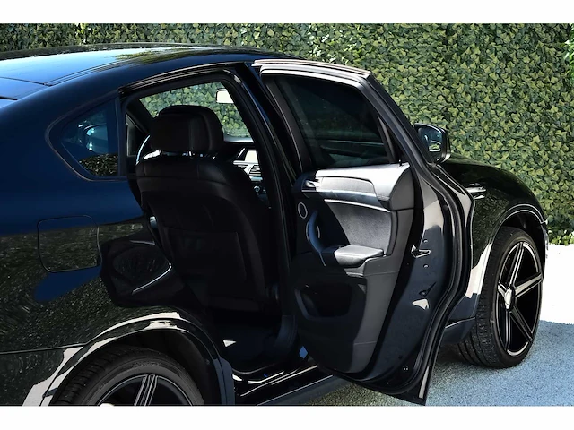Bmw - 2010 - x6 - 4.4i m - kth-21-k nederlands kenteken - afbeelding 50 van  91