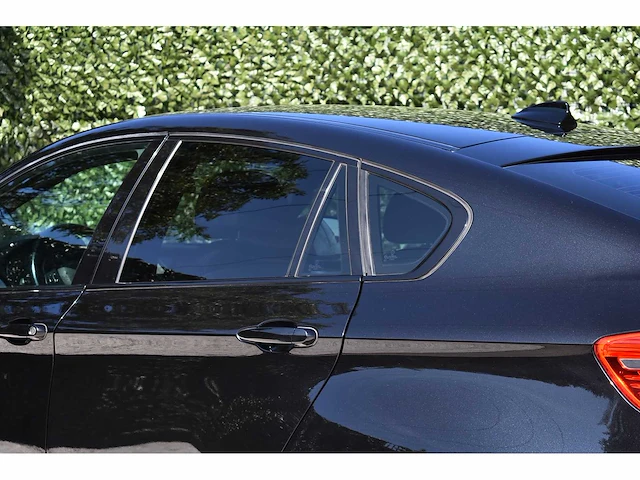 Bmw - 2010 - x6 - 4.4i m - kth-21-k nederlands kenteken - afbeelding 64 van  91