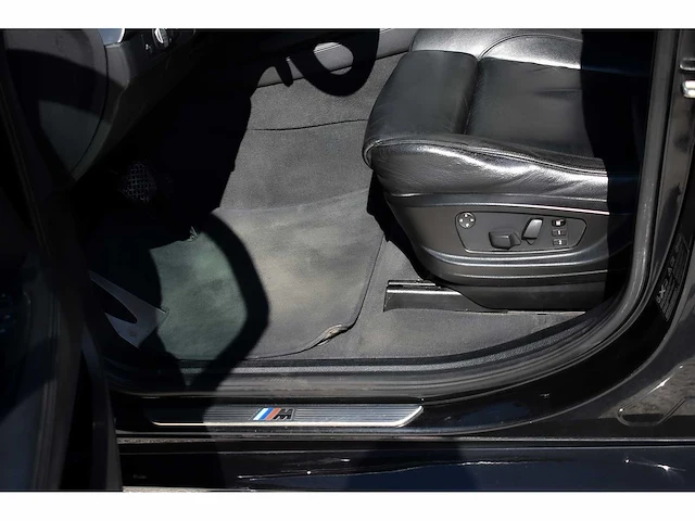 Bmw - 2010 - x6 - 4.4i m - kth-21-k nederlands kenteken - afbeelding 51 van  91