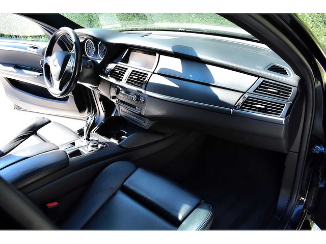 Bmw - 2010 - x6 - 4.4i m - kth-21-k nederlands kenteken - afbeelding 43 van  50