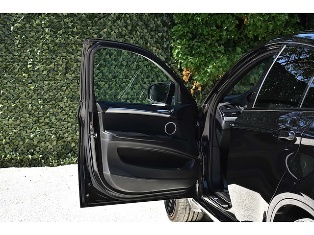 Bmw - 2010 - x6 - 4.4i m - kth-21-k nederlands kenteken - afbeelding 45 van  50