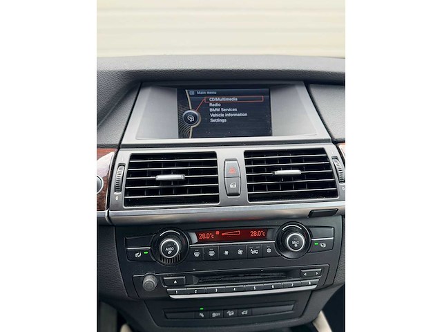 Bmw - 2010 - x6 - xdrive35i - personenauto - afbeelding 21 van  28