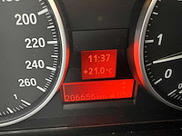 Bmw - 2011 - 3-serie - 318i business line - personenauto - afbeelding 13 van  24