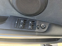 Bmw - 2011 - 3-serie - 318i business line - personenauto - afbeelding 11 van  24