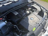 Bmw - 2011 - 3-serie - 318i business line - personenauto - afbeelding 17 van  24
