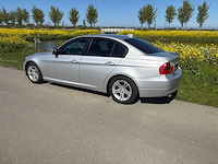 Bmw - 2011 - 3-serie - 318i business line - personenauto - afbeelding 19 van  24