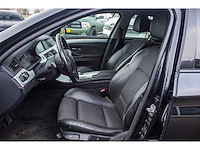 Bmw - 2011 - 5-serie - 528i high executive - l-459-br - afbeelding 6 van  36