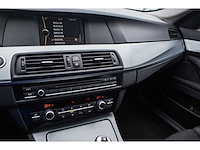 Bmw - 2011 - 5-serie - 528i high executive - l-459-br - afbeelding 18 van  36